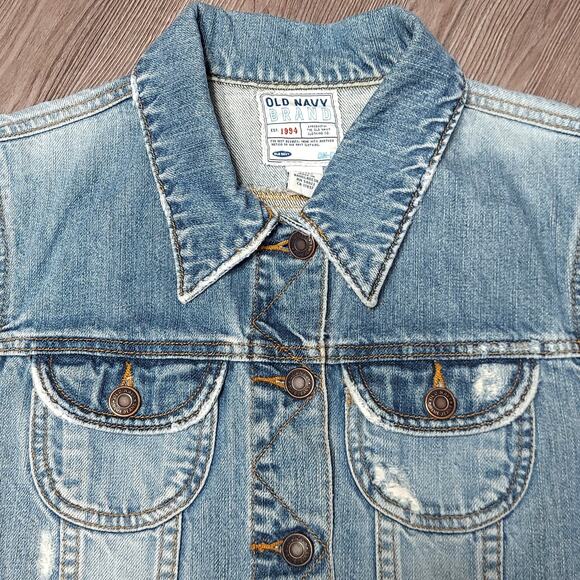 Old Navy Women's Medium Wash Distressed Cropped Denim Vest - Picture 3 of 4